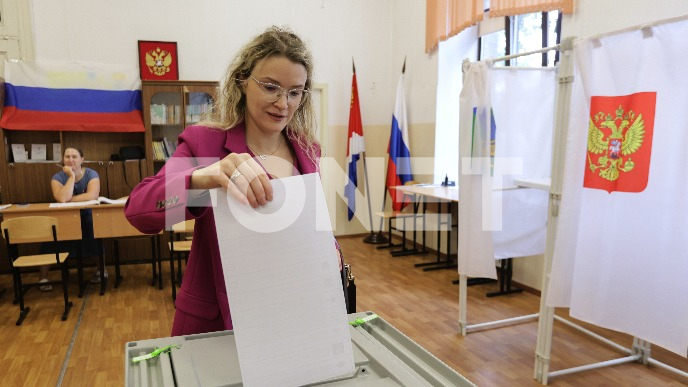 Jedinstvena Rusija ubedljivo